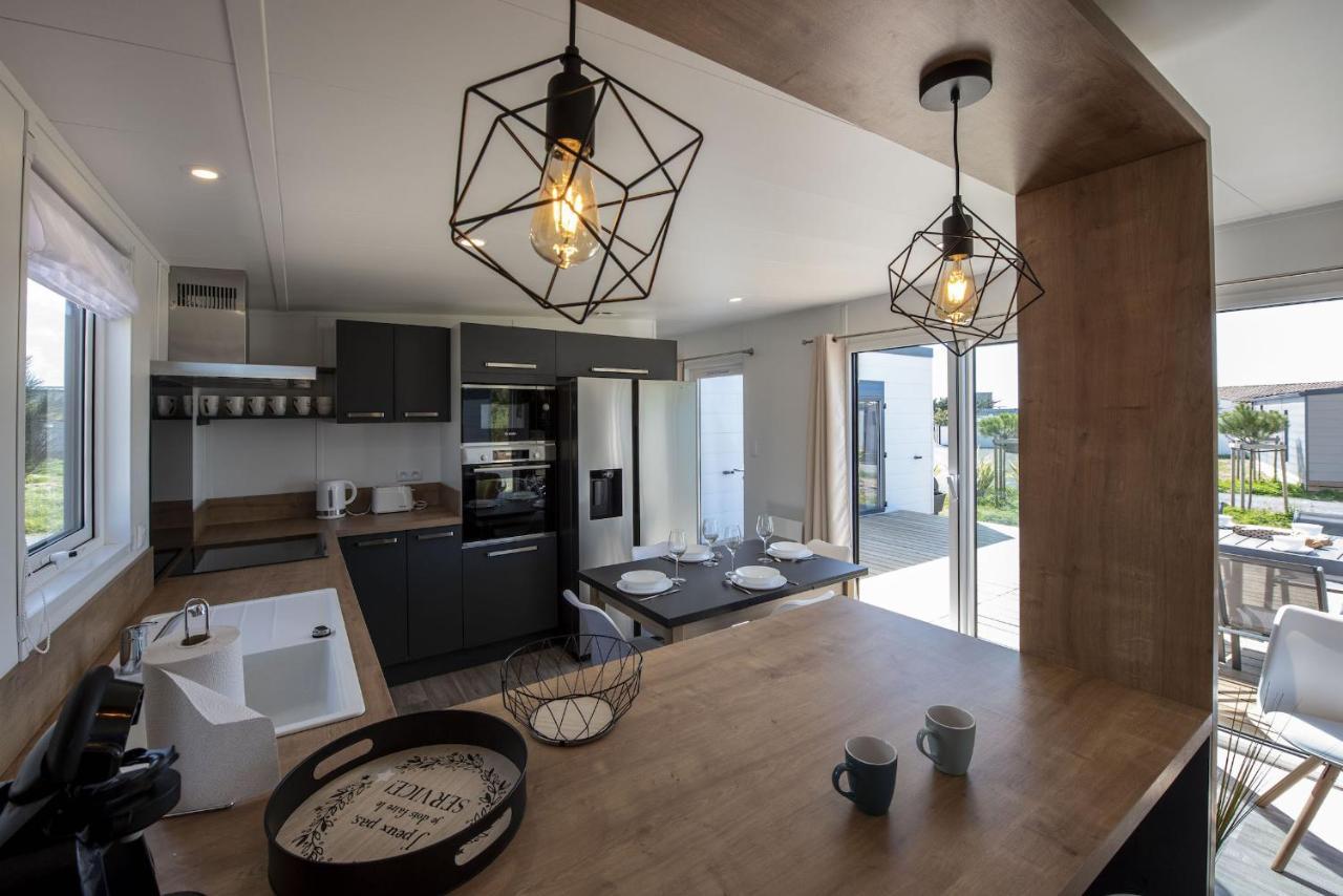 Chalet Pour 6 Dans Un Domaine Avec Piscine Brétignolles-sur-Mer المظهر الخارجي الصورة
